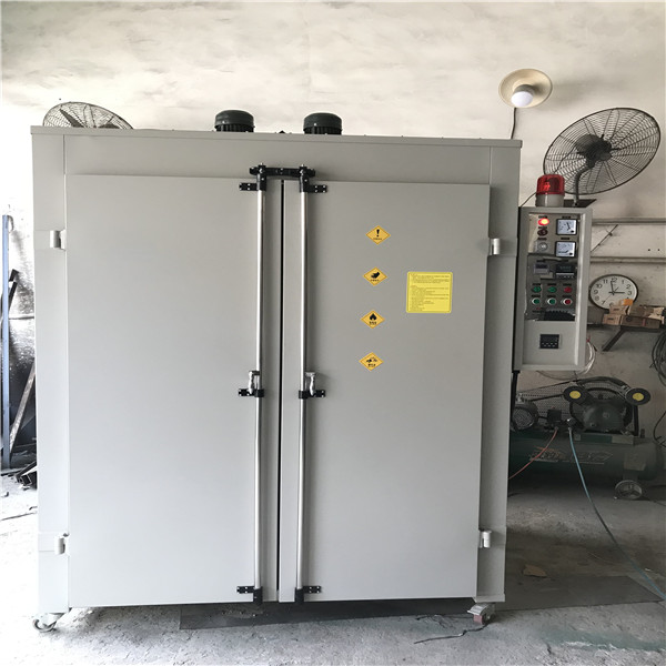 恒溫定時鼓風干燥箱外形圖